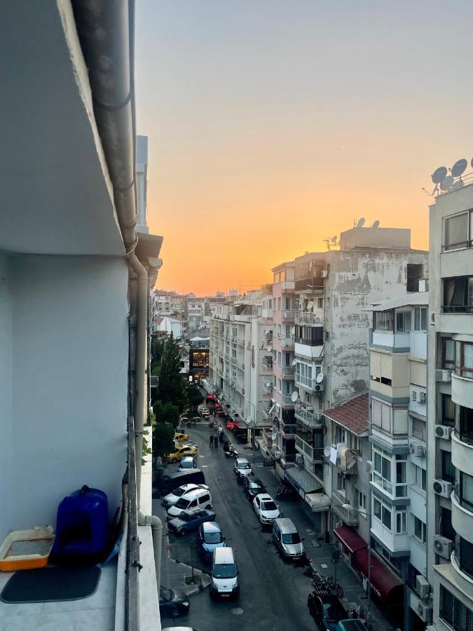 Apartment Delight: Cozy Alsancak