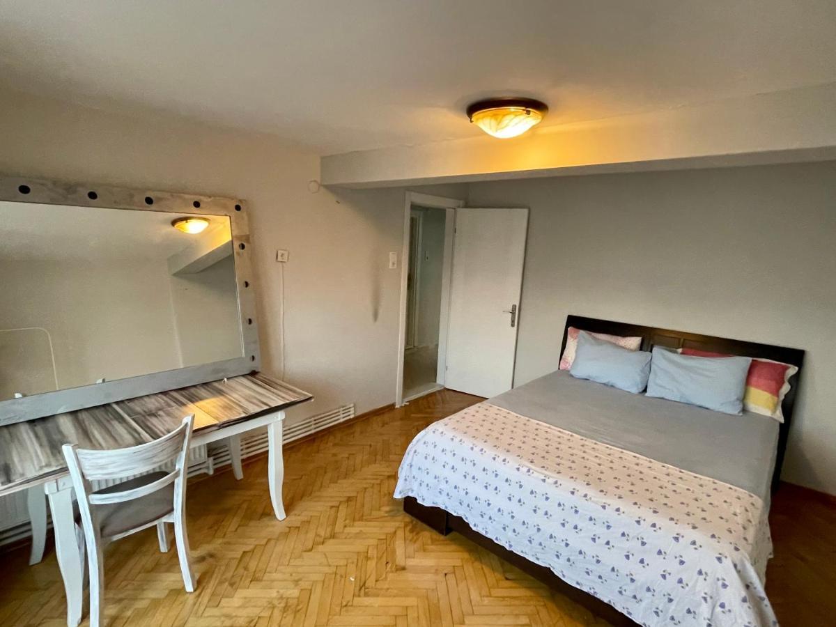 Delight: Cozy Alsancak Apartment Izmir